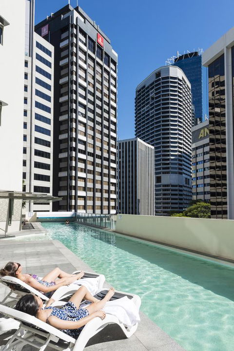 Oaks Brisbane Aurora Suites - Accommodation Coffs Harbour 1