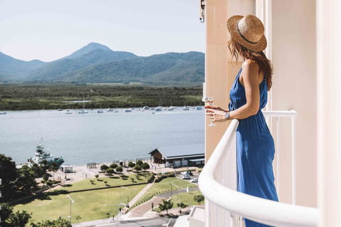 Pullman Cairns International - Accommodation Coffs Harbour 4