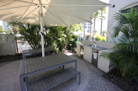 Aruba Beach Resort - Accommodation Coffs Harbour 11