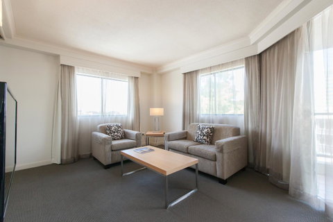 Central Cosmo Apartment Hotel - Accommodation Coffs Harbour 14
