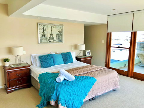 Riverfront Dream - Accommodation Coffs Harbour 6