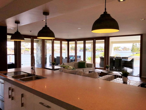 Riverfront Dream - Accommodation Coffs Harbour 36