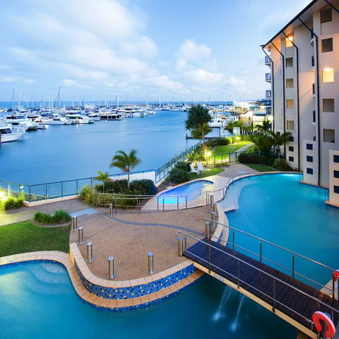 Mantra Hervey Bay - Accommodation Coffs Harbour 0