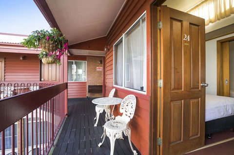 Downs Motel - Accommodation Coffs Harbour 6