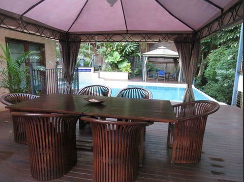Cairns Rainforest Retreat - Accommodation Coffs Harbour 14