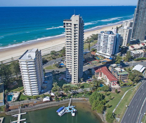 Capricorn One Beachside Holiday Apartments - Official - Accommodation Coffs Harbour 0