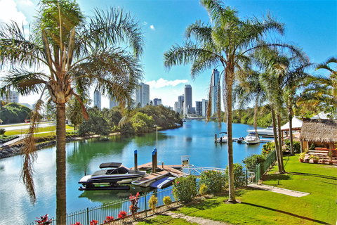 Capricorn One Beachside Holiday Apartments - Official - Accommodation Coffs Harbour 15