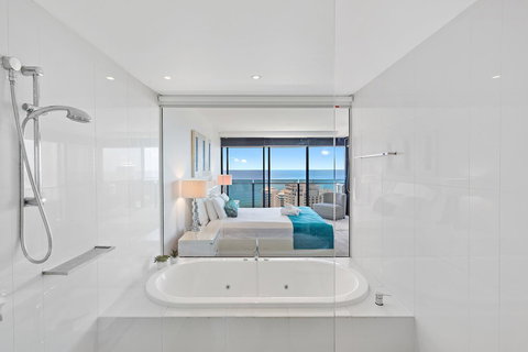 Holiday Holiday Circle On Cavill Apartments - Accommodation Coffs Harbour 39