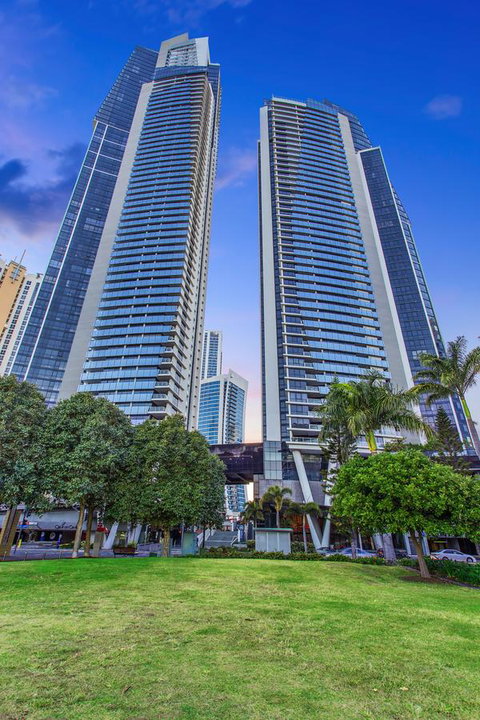 Holiday Holiday Circle On Cavill Apartments - Accommodation Coffs Harbour 31