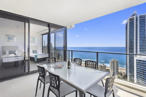 Holiday Holiday Circle On Cavill Apartments - Accommodation Coffs Harbour 3