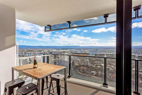 Holiday Holiday Circle On Cavill Apartments - Accommodation Coffs Harbour 22