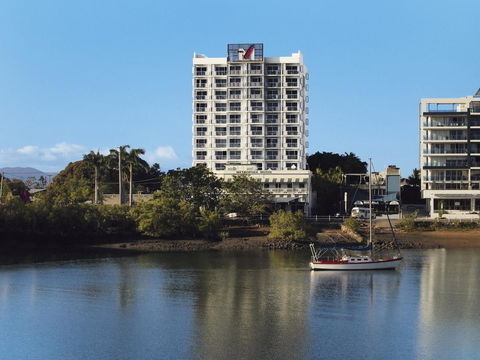 Oaks Townsville Metropole Hotel - Accommodation Coffs Harbour 1