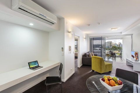 Code Apartments - Accommodation Coffs Harbour 41