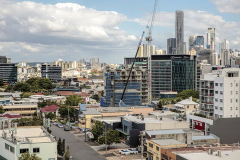 Code Apartments - Accommodation Coffs Harbour 40