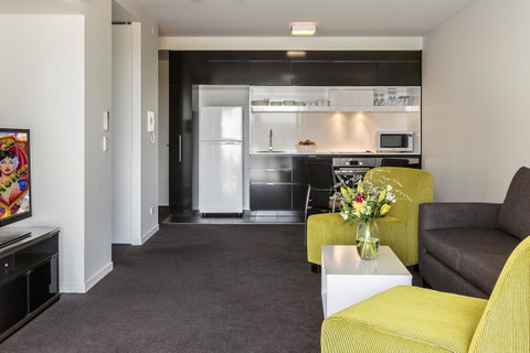 Code Apartments - Accommodation Coffs Harbour 36