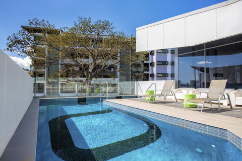 Code Apartments - Accommodation Coffs Harbour 11