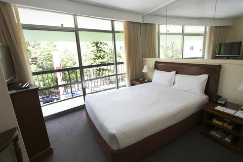 Madison Tower Mill Hotel - Accommodation Coffs Harbour 8