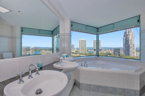 The Waterford On Main Beach - Accommodation Coffs Harbour 25