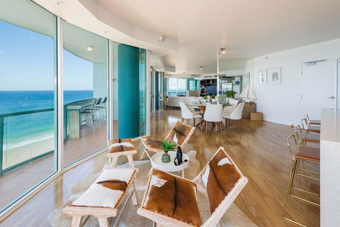 The Waterford On Main Beach - Accommodation Coffs Harbour 6