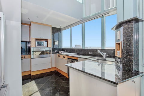 The Waterford On Main Beach - Accommodation Coffs Harbour 43
