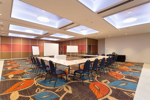 Calamvale Hotel Suites And Conference Centre - Accommodation Coffs Harbour 12