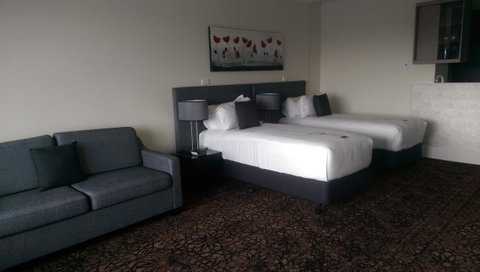 Calamvale Hotel Suites And Conference Centre - Accommodation Coffs Harbour 19