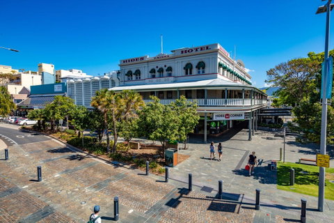 Hides Hotel - Accommodation Coffs Harbour 2