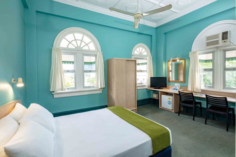 Hides Hotel - Accommodation Coffs Harbour 20