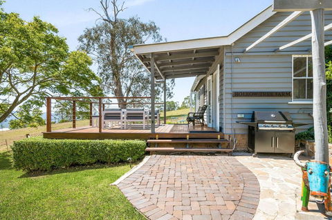 Hollow Tree Farm - Accommodation Coffs Harbour 0