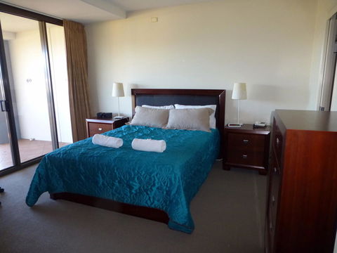 The Oasis Apartments - Accommodation Coffs Harbour 6