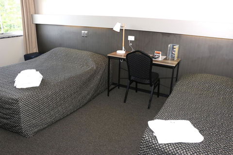 Brighton Hotel - Accommodation Coffs Harbour 3