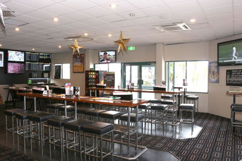 Brighton Hotel - Accommodation Coffs Harbour 16