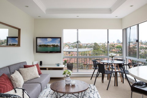 Waterside Mosman Bay Apartment W Stunning Views - Accommodation Coffs Harbour 0