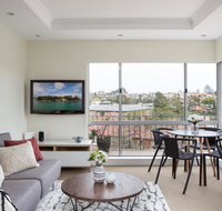 Waterside Mosman Bay Apartment w Stunning Views - Accommodation Coffs Harbour