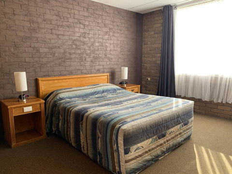 Wedderburn Goldseeker Motel - Accommodation Coffs Harbour 2
