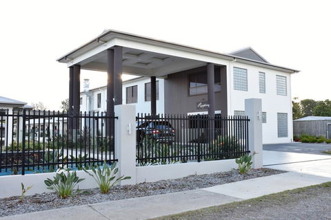 Western Downs Motor Inn - Accommodation Coffs Harbour 0