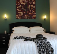 Whale Inn  Restaurant - Accommodation Coffs Harbour