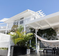 White Beach Cottage - Accommodation Coffs Harbour