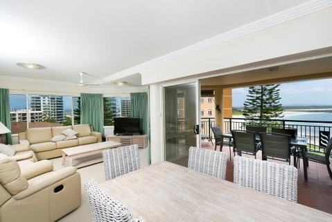 Whitesands, Unit 402, 34-38 North Street - Accommodation Coffs Harbour 3