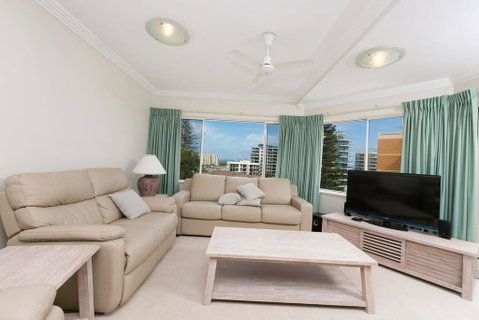 Whitesands, Unit 402, 34-38 North Street - Accommodation Coffs Harbour 2