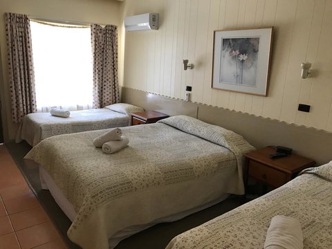 Woodmans Hill Motel - Accommodation Coffs Harbour 2