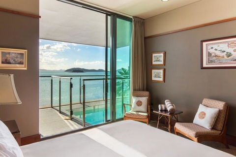Yacht Club 19 Villa Bijou De Mer Ocean Front Private Pool 2 Buggies - Accommodation Coffs Harbour 3