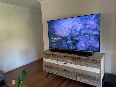 3BR Comfy Home, Gym & Garden In The Gap - Accommodation Coffs Harbour 4