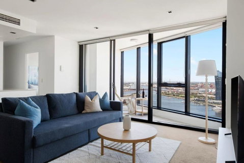 A 2BR Apt With Amazing Harbor Views FREE Parking - Accommodation Coffs Harbour 4