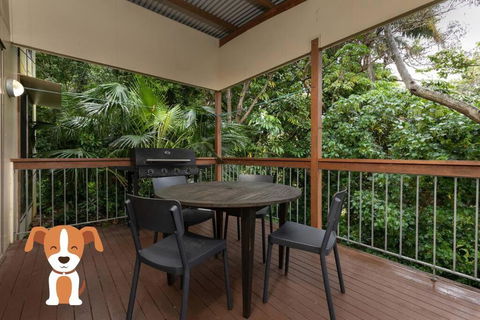 A Beach House - Accommodation Coffs Harbour 0
