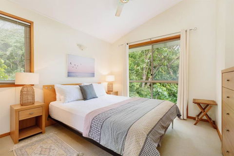 A Beach House - Accommodation Coffs Harbour 1