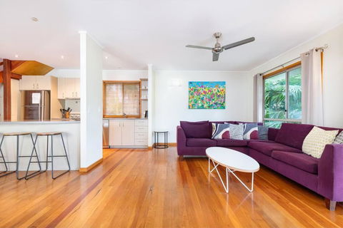 A Beach House - Accommodation Coffs Harbour 2