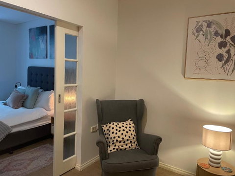 A City Oasis - Full Apartment With Balcony - Accommodation Coffs Harbour 2