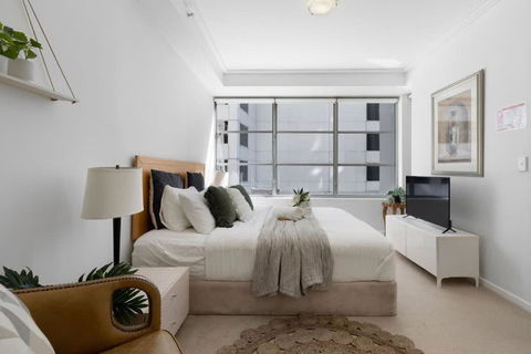 A Comfy 2BR Apt For 7 Next To Darling Harbour - Accommodation Coffs Harbour 0