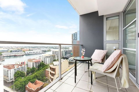 A Comfy & Spacious 2BR Apt Harbour View - Accommodation Coffs Harbour 2